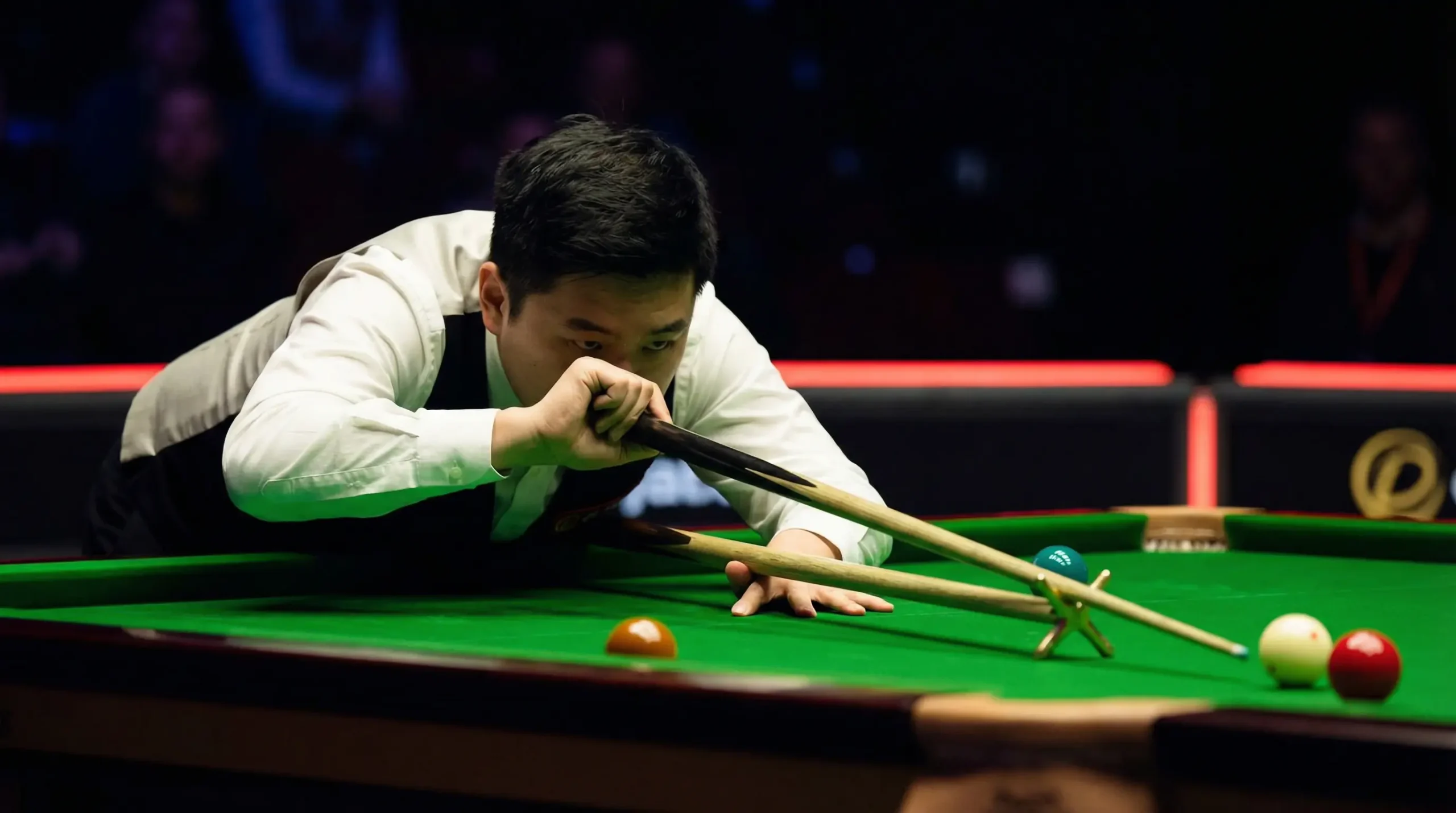Chinese snookerspelers in actie op professioneel niveau